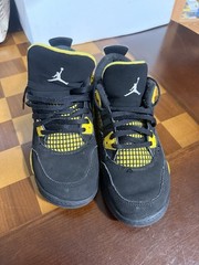 Jordan Air Jordan 4 Retro Black Yellow Kids Sneaker 3Y BQ7669-017