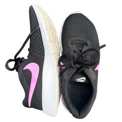 Nike Tanjun GS Black Hyper Pink Mesh Running Shoes 818381-011 Youth Size 4Y EUC