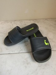 Shaq Gray/Lime Wide Strap Slides Sandal Shoes Children’s Size 12-13