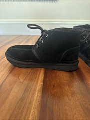 UGG Neumel II Boot Suede 1017320K Black Unisex /Boys Sz 5 EU 37