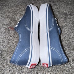 VANS Authentic Navy True White Size 3GS