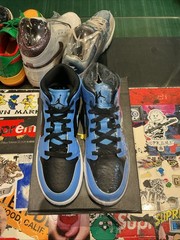 Size 5.5 (GS) – Jordan 1 Mid University Blue Black