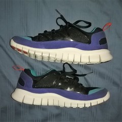 2012 Kid’s Nike Free Huarache Light (GS) #555247-001 Size 5Y Running Shoes