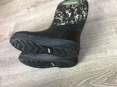 Bogs Kids Classic II Pop C Camo Mud Boots Youth Size 7 Waterproof Rated -30