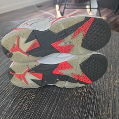 Jordan Air Jordan 7 Mid Top Leather Sneakers White/Black/Red 5Y DQ6040-160