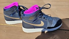 Nike Air Jordan 1 Retro 2015 MAYA MOORE Shoe Navy Blue – Very Lightly Used 9.5Y