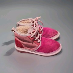 UGG 1123644K Pink Suede Shearling Lined Chukka Boot Unisex Kids 1 Ankle