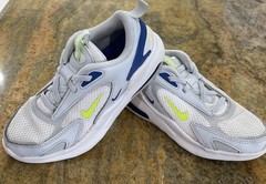 Nike AIR MAX BOLT GS Running Athletic Shoes Unisex Youth Size 13