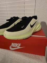 New – Nike Uplift SC (GS) Mesh Low Top Lace-Up Sneaker Black/Volt 7Y IF1749-005
