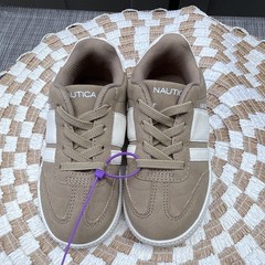 Nautica Unisex Kids US 7 Low Top Lace-Up Sneakers Beige/White Round Toe Logo