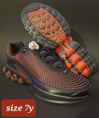Nike Air Max DN GS Black Black Black Synthetic Sneakers Kids 7Y FB8987-006