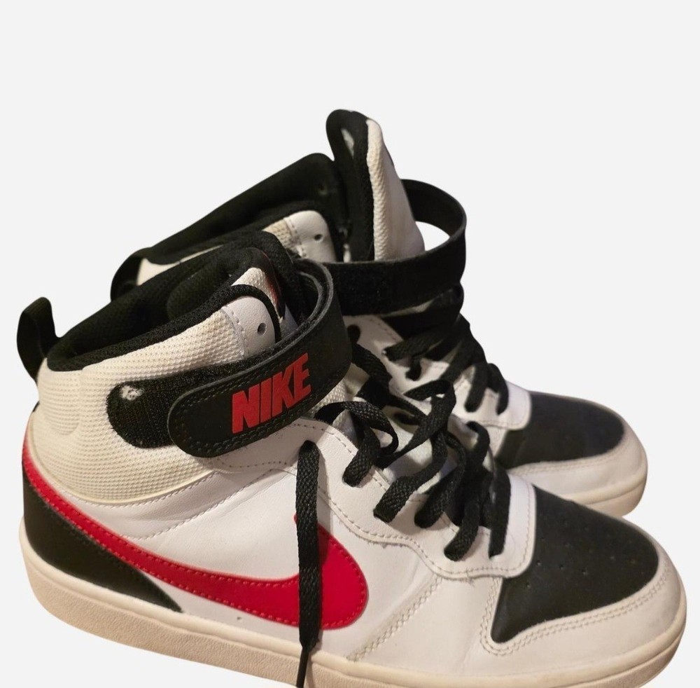 Nike White And Black And Red High Tops Size 7y