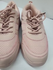 Steve Madden possession chunky jmaya nude sneaker shoe size 5
