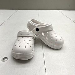 White Breathable Lightweight Clogs Unisex Kids Size 10.5-11.5