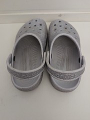 Crocs Clogs Sandals Girls Sz J 1 Gray/Purple Sparkle