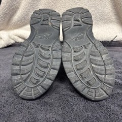 Nike Manoa’17 Size 5.5y Leather Boots Triple Black (HF0750 001) Hiking Camping