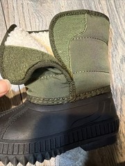 Old Navy Winter Snow Duck Boots Size 6 Toddler Kids Boy Warm Alpine Tundra Green