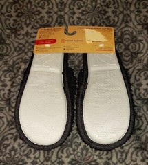 New DLUXE DEARFOAMS Memory Foam Slip On Slippers Youth Kids Sz 4y / 5y NWT