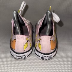 Converse All Star Chuck Taylor X Looney Tunes Tweety Bird Sneaker Size Youth 3