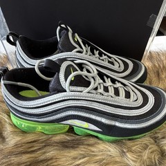 Nike Air Max 97 GS Sneaker Black Gray Green US 7Y (EU 40) AQ2657-002