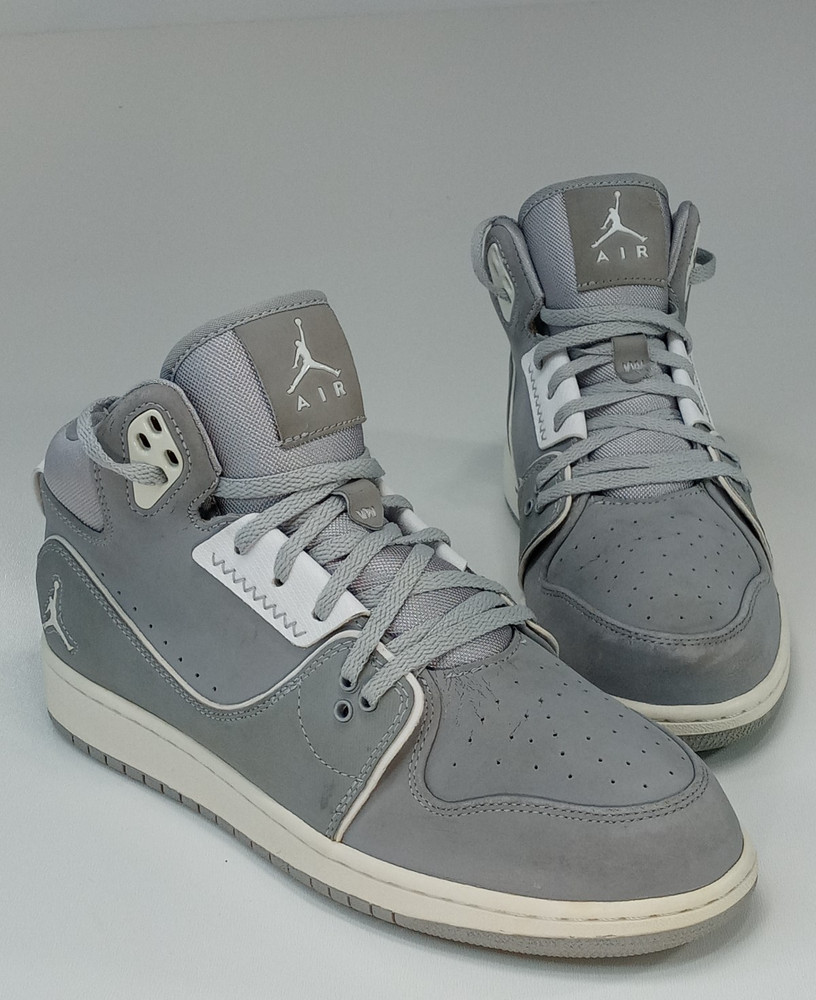Nike Jordan 1 Flight 2 Sneakers 631784-014 Gray Youth Size 7Y
