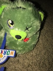 NEW Build-A-Bear Workshop Kids / Youth Slippers Zombie Teddy Bear – MEDIUM 12/13