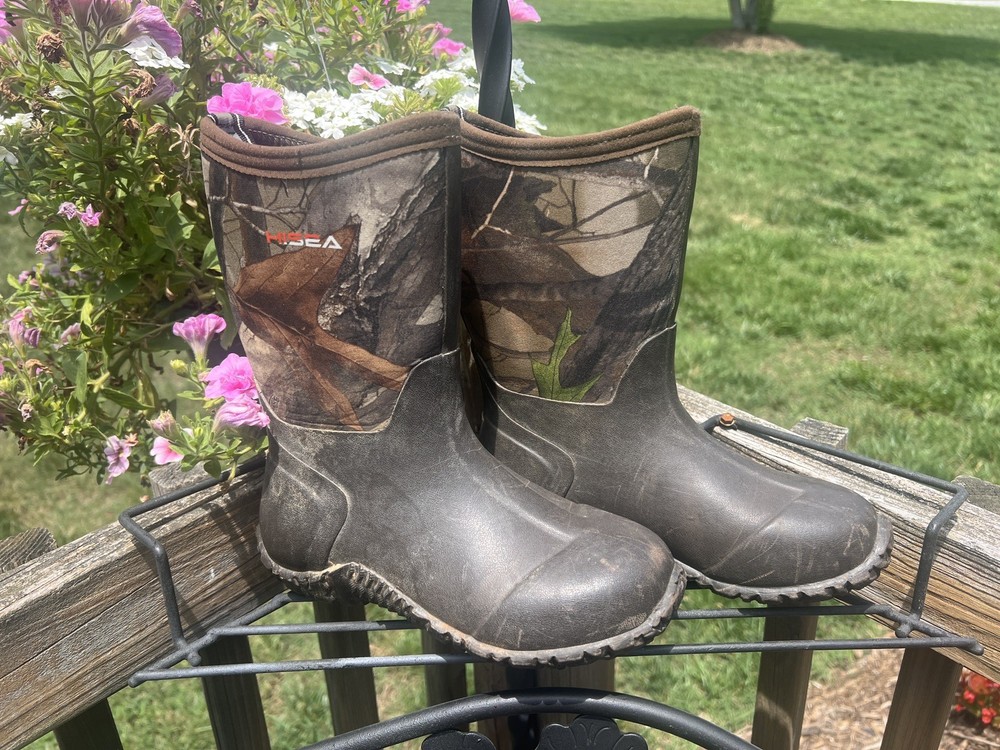 HISEA Kids Camo Boots Waterproof Non-Slip Sz 7