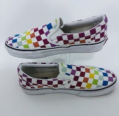 Vans 721278 Rainbow Checkered Low Top Canvas Slip On – 5Y, 5 men or 6.5 women