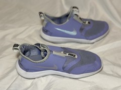 Nike Flex Runner 2 Purple Lavender Slip On Running Shoes Kids Size 3Y Sneakers