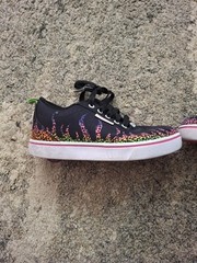 Heelys PRO 20 PRINTS Print Skate Rolling Shoe Youth 4 Women’s 5
