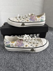 Converse Chuck Taylor All Star Low Top Butterfly Print Kids 4.5 Jr/Women 6.5