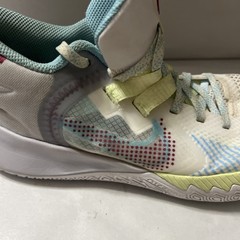 Kyrie Flytrap VW2 Shoes CZ4100-102 Basketball Shoes Size 7