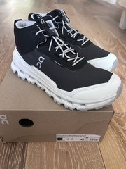OnCloud Cloudhero Mid Waterproof Sz 4y New With Box