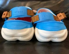 Marvel x Crocs Echo Clog Captain America Kids size 6 (crocs j6) jibbitz shown