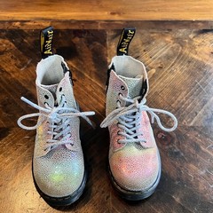 Dr. Martens 1460 Pascal T Boots Rainbow Holographic Kids Size 8 AW004 Side Zip