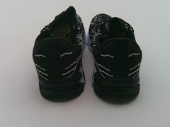 YTRXM Shoes Girls Youth Size 7 EU 39 Black White Lightning Running Sneakers