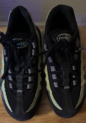 Nike Air Max 95 Grade School 4Y Green Blue Pink Suede