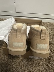 UGG Kids Classic Ultra Mini Bootie Sand Beige Suede US 6 EU 38 1130750K