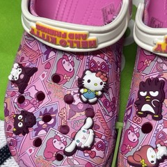 🔥 Crocs Classic Clog – Hello Kitty And Friends – J3 Brand New