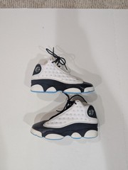 Size 5 (GS) – Jordan 13 Retro Mid Obsidian 2021