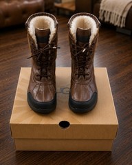 UGG Kids Winter Boots Butte II US Size 3 Big Kids S/N 1005582K