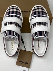 Burberry Kids‘ Mark Check Sneaker, Pale Rose IP Check 34 EU Little Kid B1601