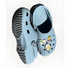 Authentic Crocs Classic Clogs Blue Sz J/4 With 6 Charms Food, And Characters.