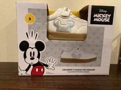 Disney Mickey Mouse Children’s Character White Sneakers, Size 3 kids shoes