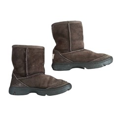 UGG 1240 Australia Classic Short Brown Suede Girls Big Kids Youth Boots Size 13