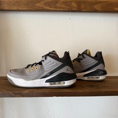 Jordan Max Aura 5 Cement Grey Sneakers GS 5Y Women’s 6.5 DZ4352-007