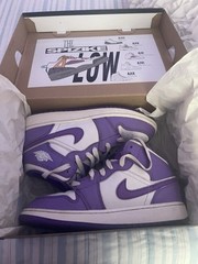 Used However Is Cleaned Thoroughly. Size 5 In Youth, selling Because Don’t Fit.