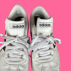 Adidas Sneakers Kids Size 2.5 White Black Classic Athletic Shoe Play Walk School
