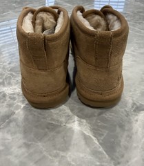 Kids UGG Neumel II Boot Chestnut Size 3