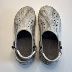 Crocs Echo Marbled Clog Slip On Shoes Sandals Kids Size J5